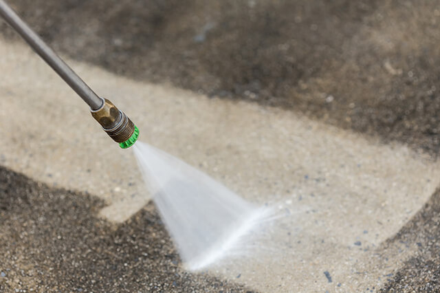 parking lot pressure washing in arlington