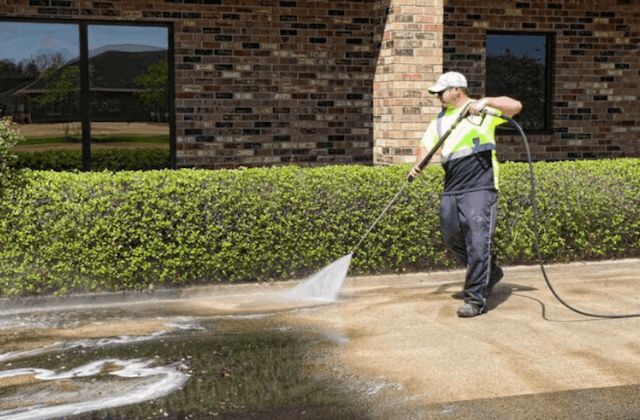 commercial concrete cleaning in arlington
